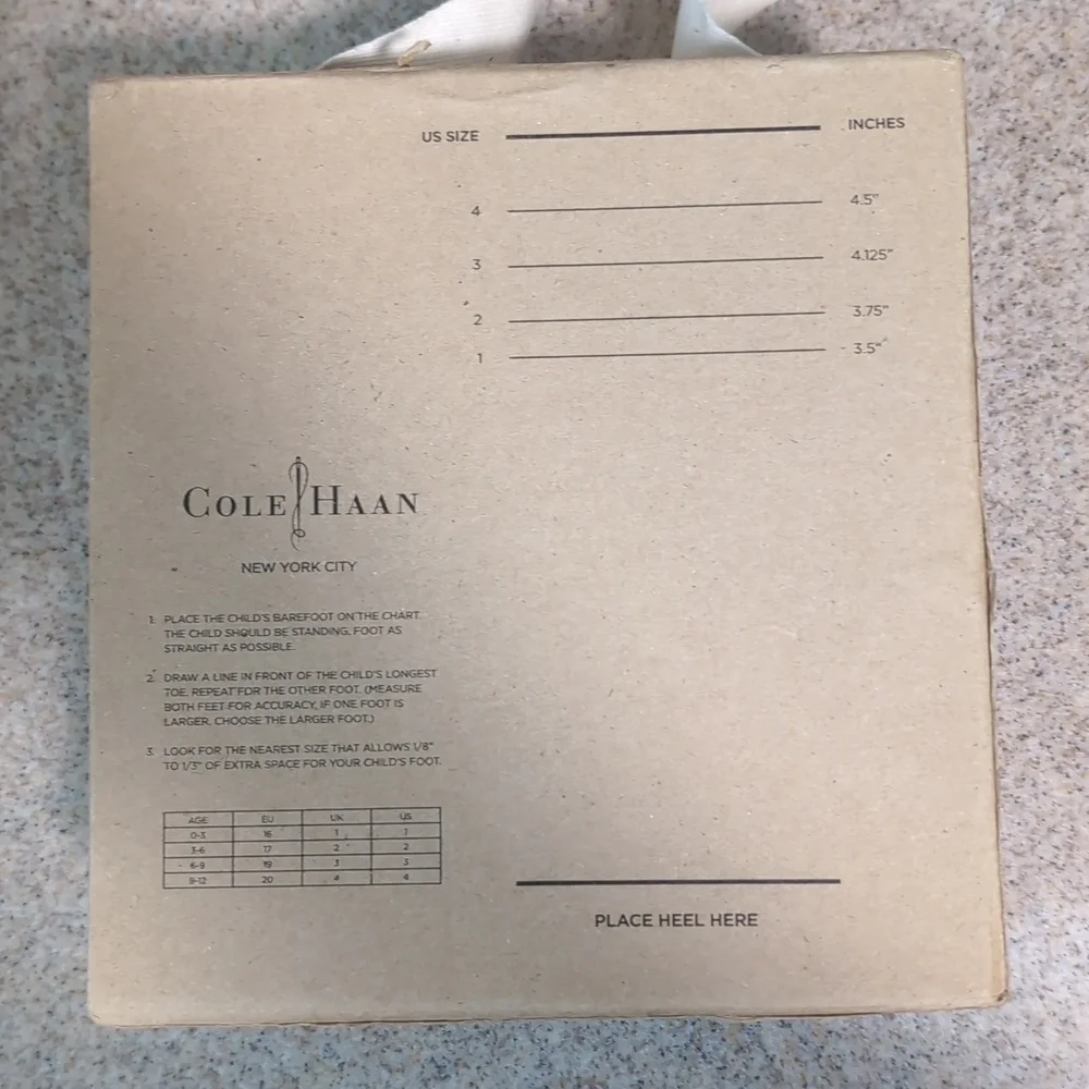 Cole Haan Baby Shoes, Mini Cap Bow, Cream And Gold, Size 2, New